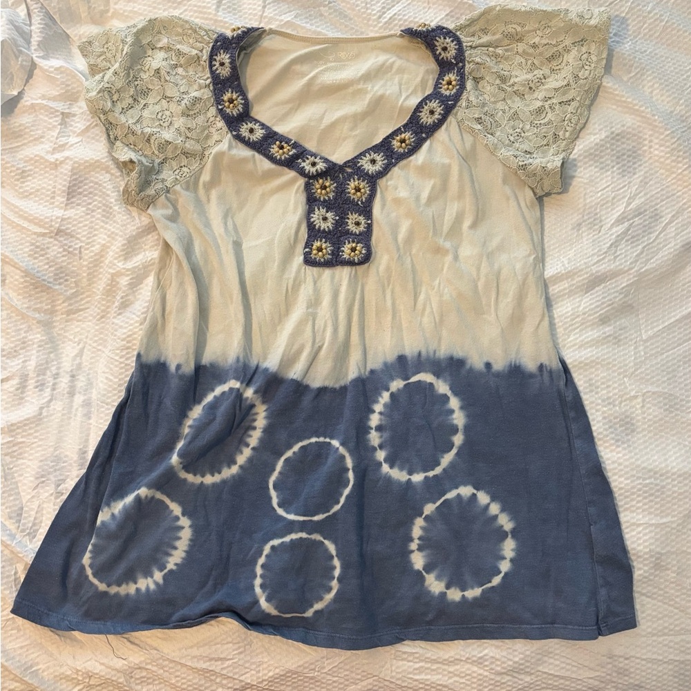 Bohemian Blue and Cream Lace Sleeve Top